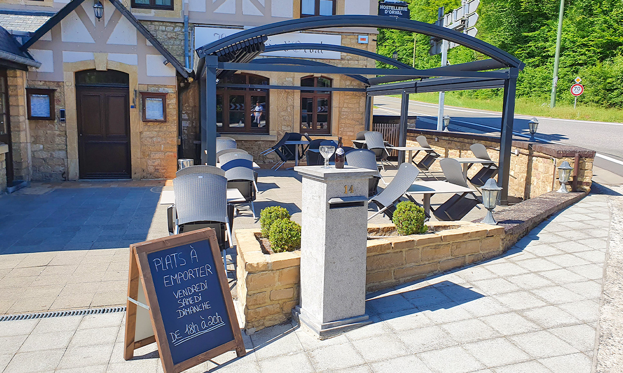 A la nouvelle Hostellerie d'Orval