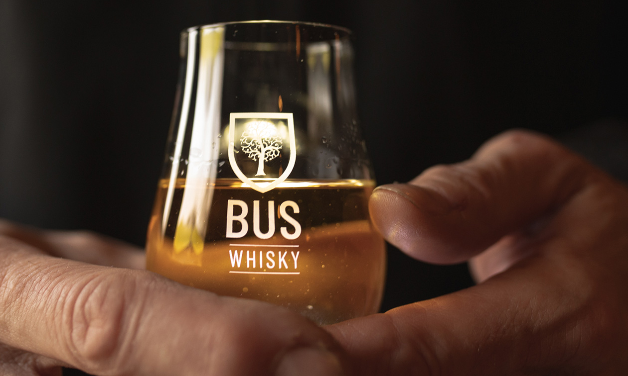 Bus Whisky Distillers