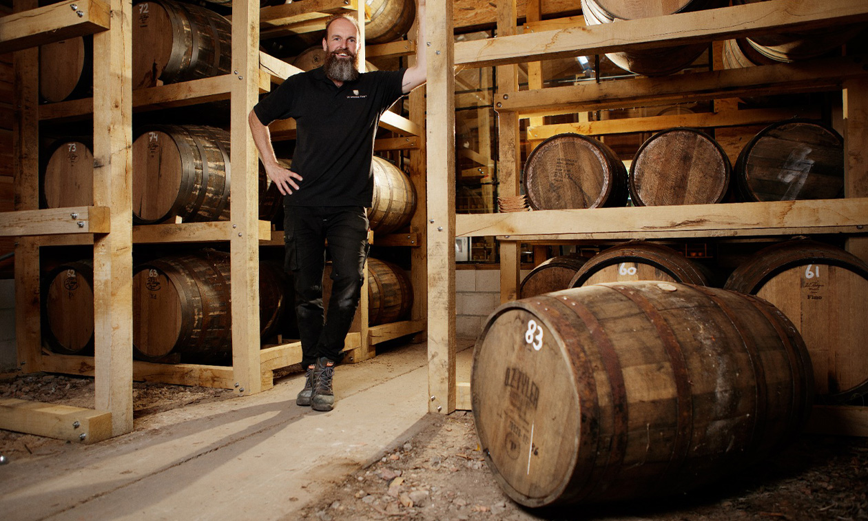 Bus Whisky Distillers