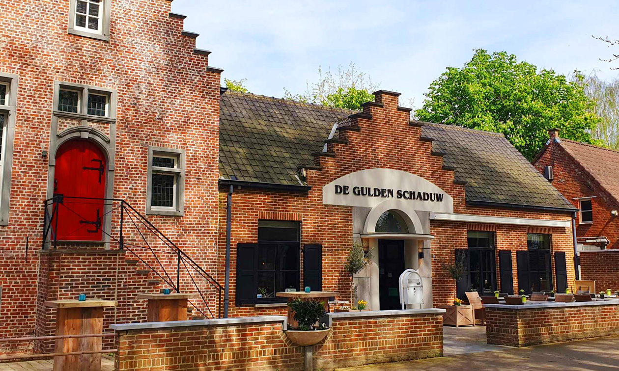 De Gulden Schaduw