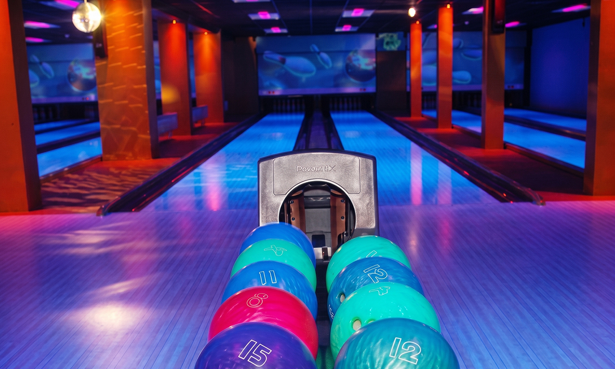 De Max Bowling