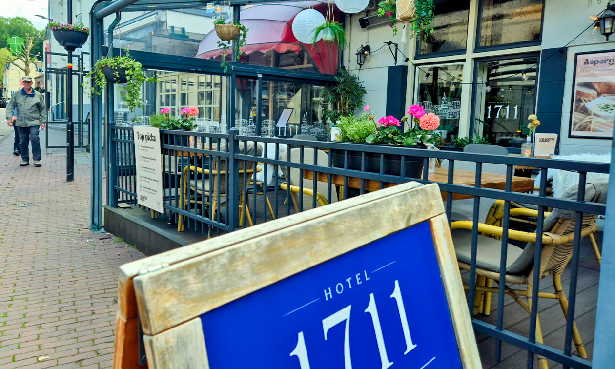 Hotel 1711