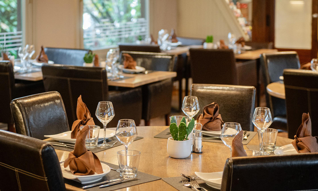 Logis Hôtel-Restaurant des Acacias Lille Tourcoing