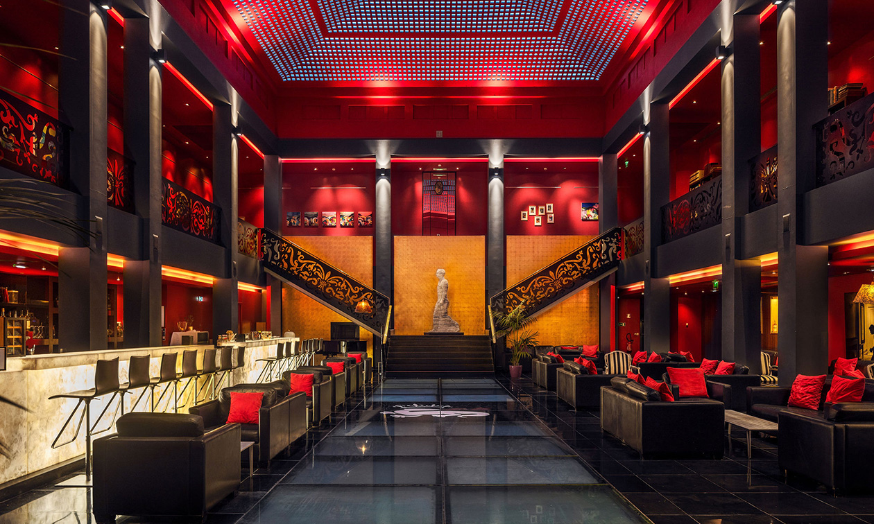 Hotel de Bourgtheroulde, Autograph Collection