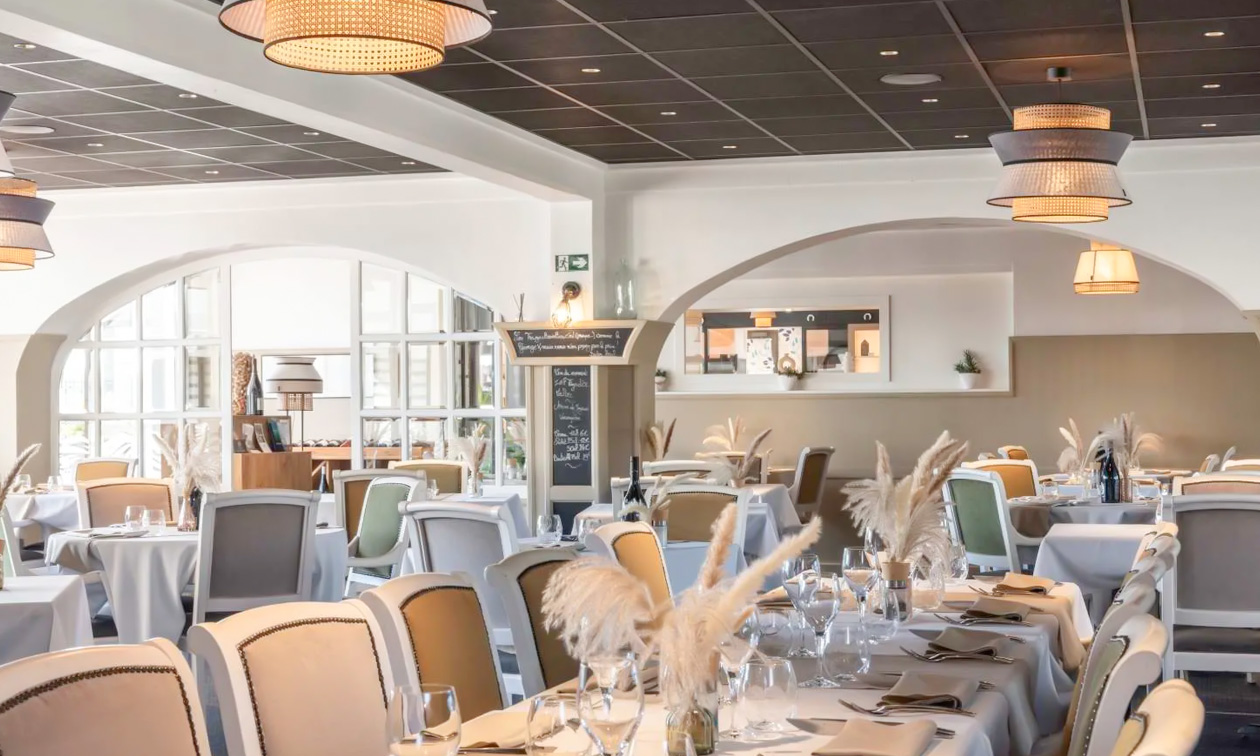 Hôtel - Restaurant Les Treize Assiettes