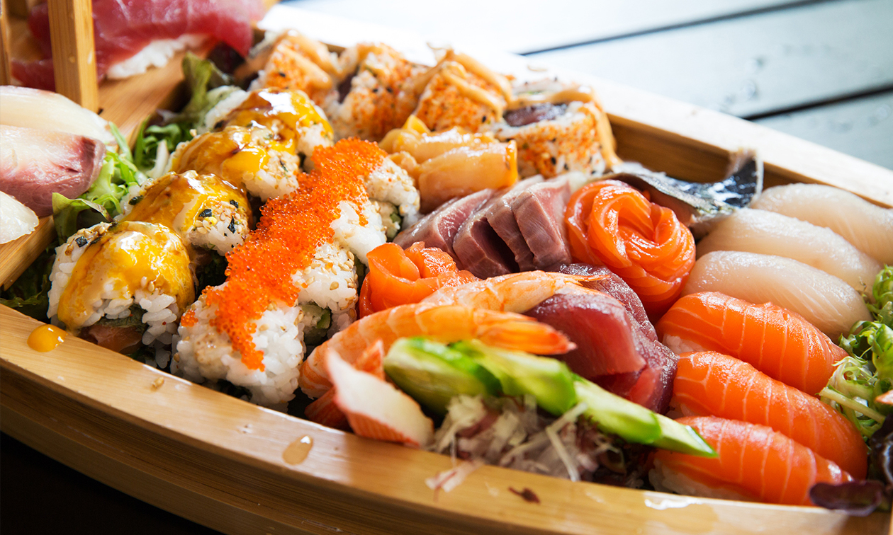 Kanikama Sushi