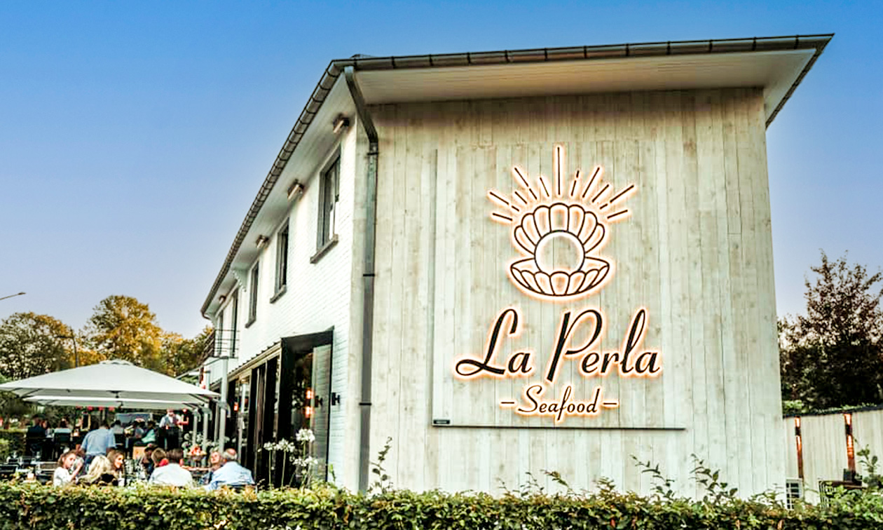 La Perla Seafood