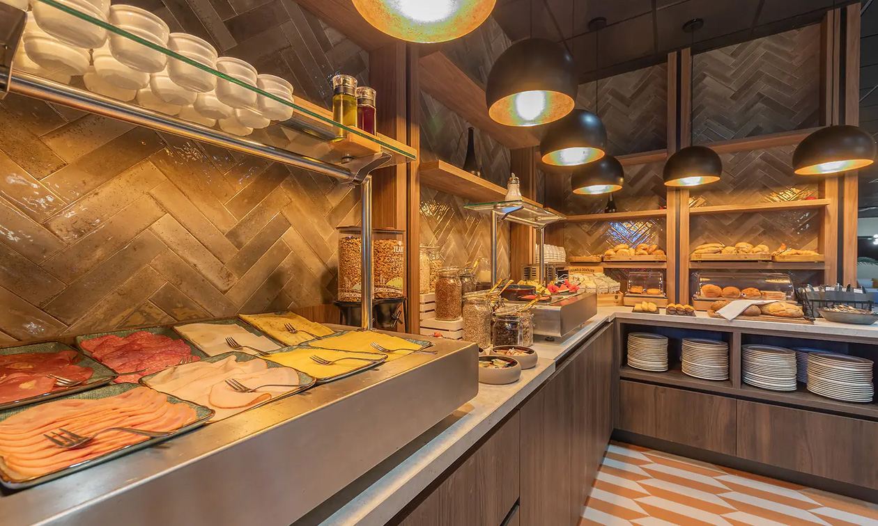 Leonardo Hotel Breda City Centre