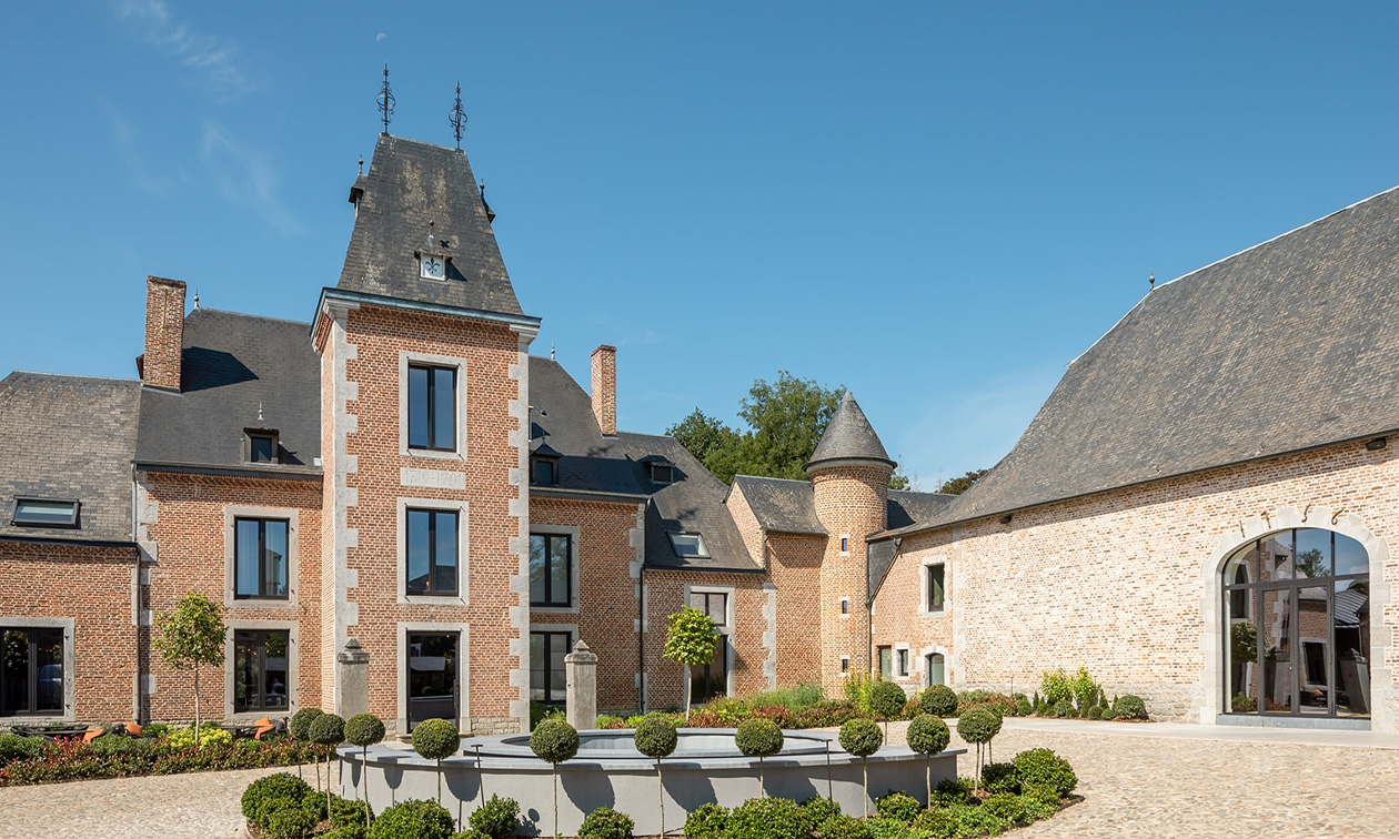 Lounge by Château de Vignée