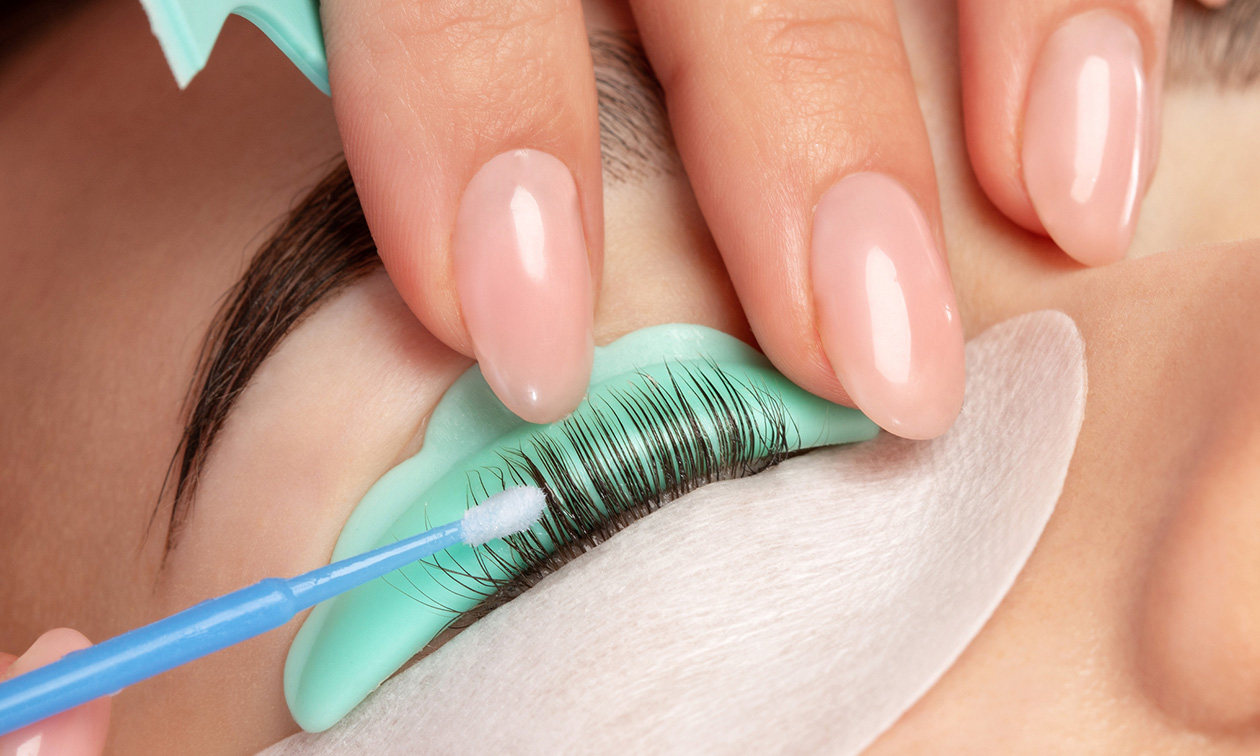 Rebaty Nails & Beauty Lounge