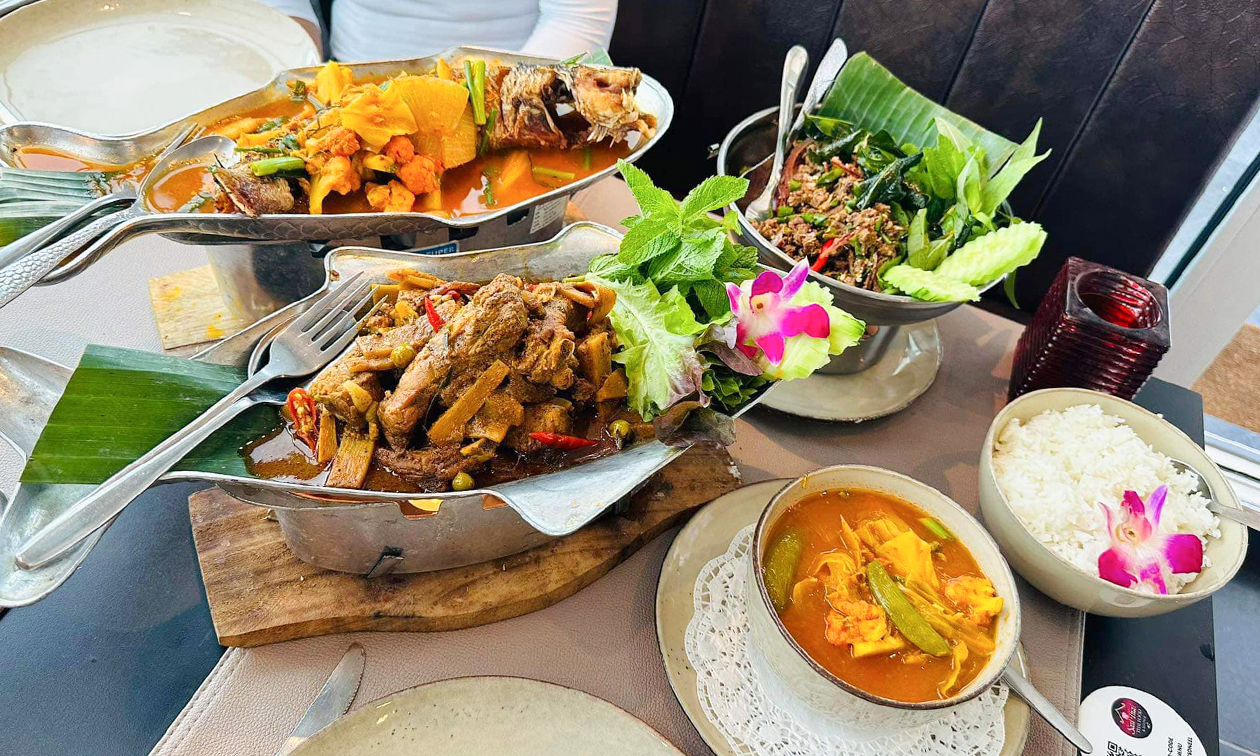 Sasi Thai