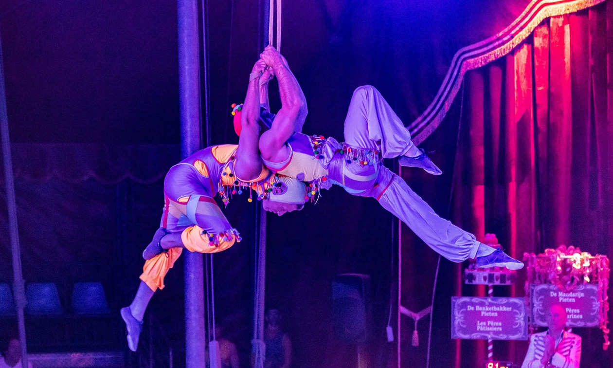 Sinterklaas in het circus