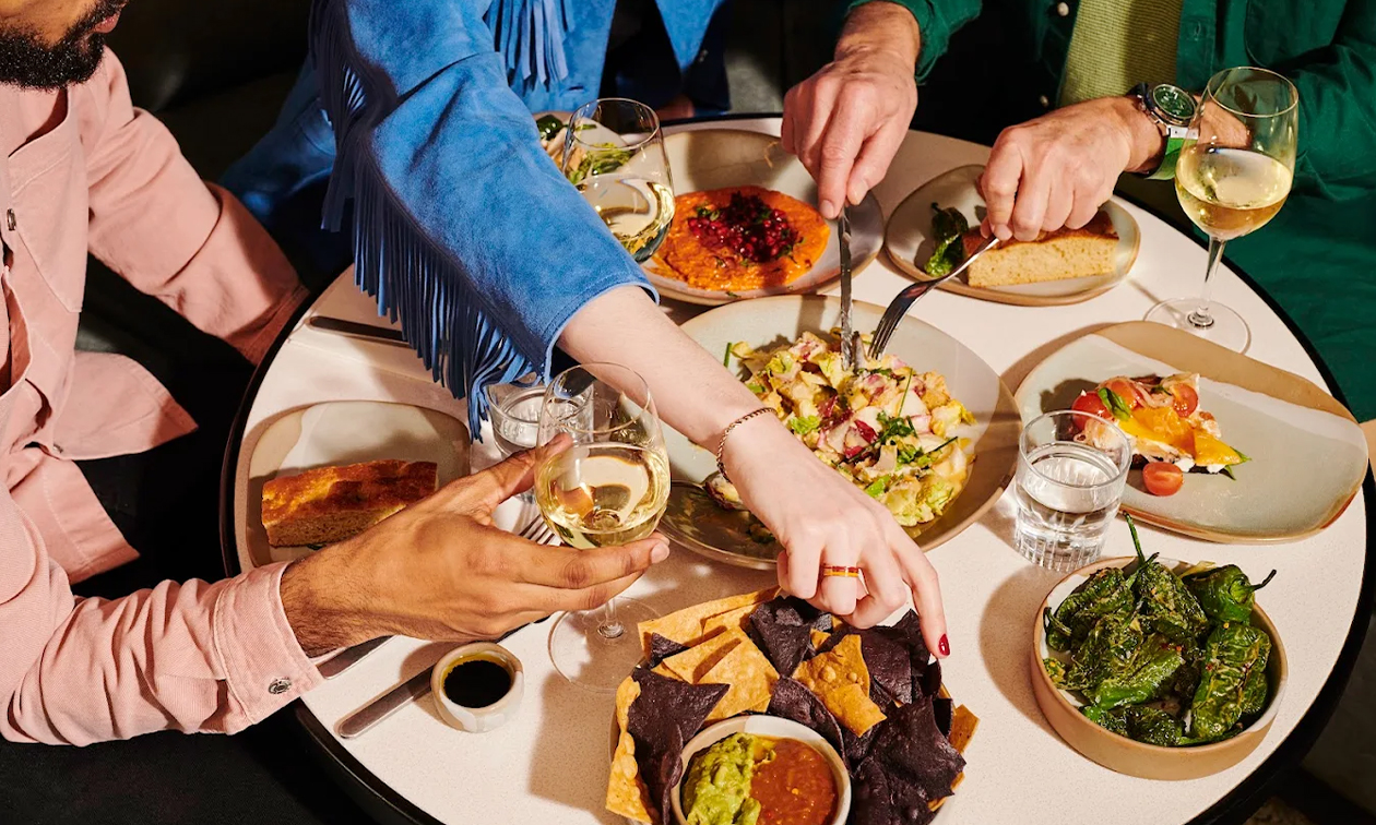 TRIBE Den Haag Centraal