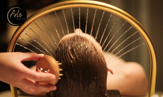 Japanese head spa naar keuze + hoofdhuidscan (45 of 60 min)