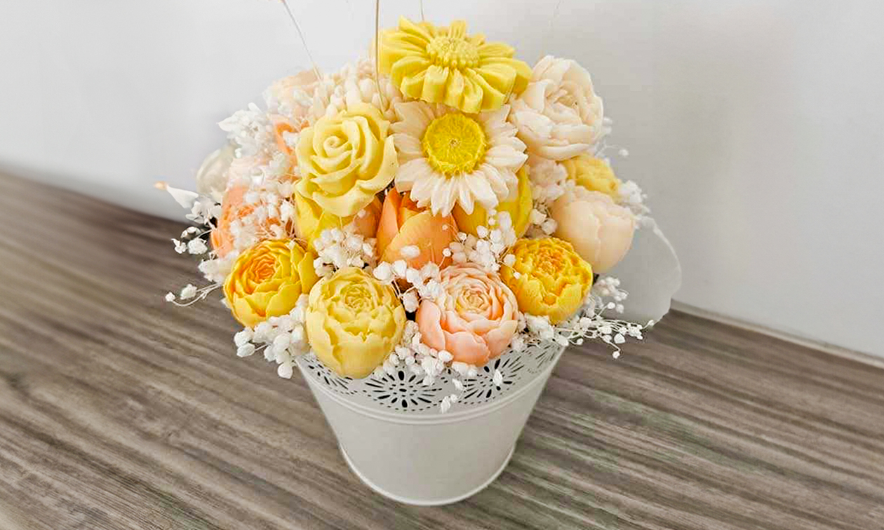 Workshop bloemboeket maken van kaarsen in een vaas (2,5 uur) + cava