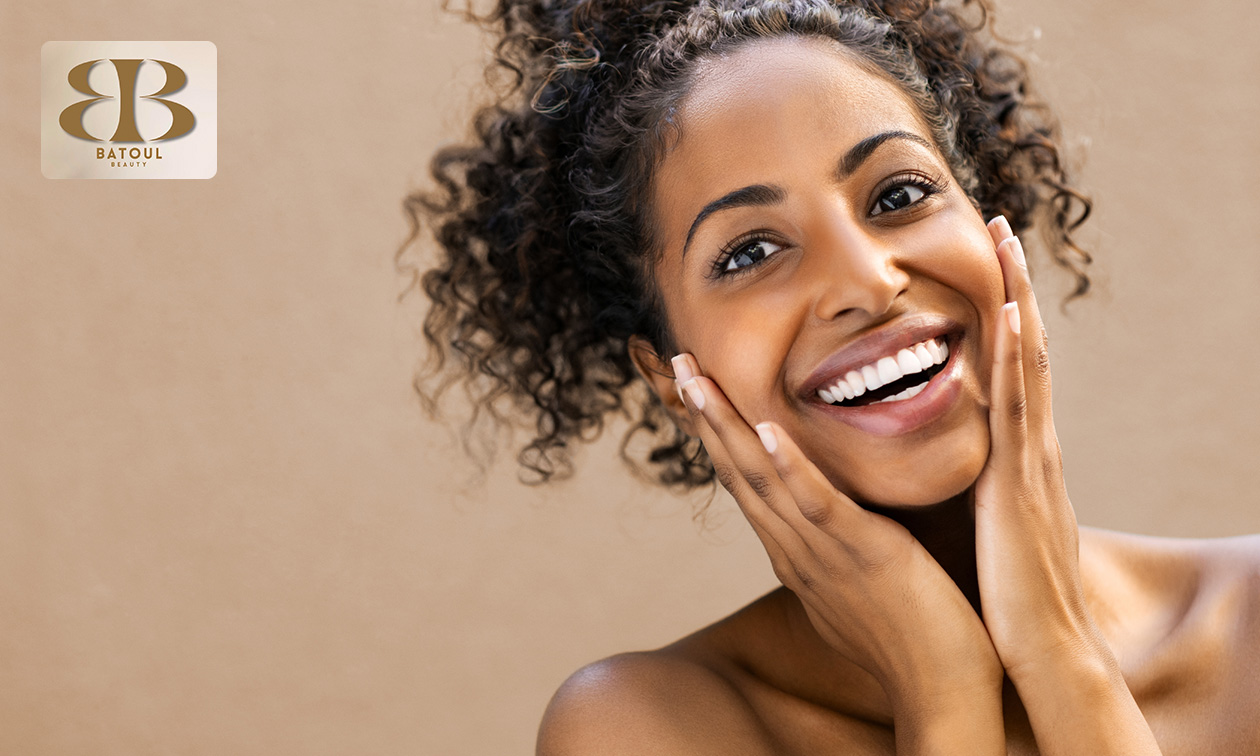 Gesichtsbehandlung oder Peeling nach Wahl (60, 75 oder 90 Min.)