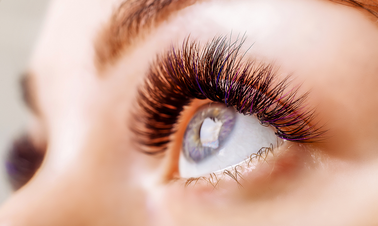 Wimperbehandeling naar keuze Wimperbehandeling naar keuze