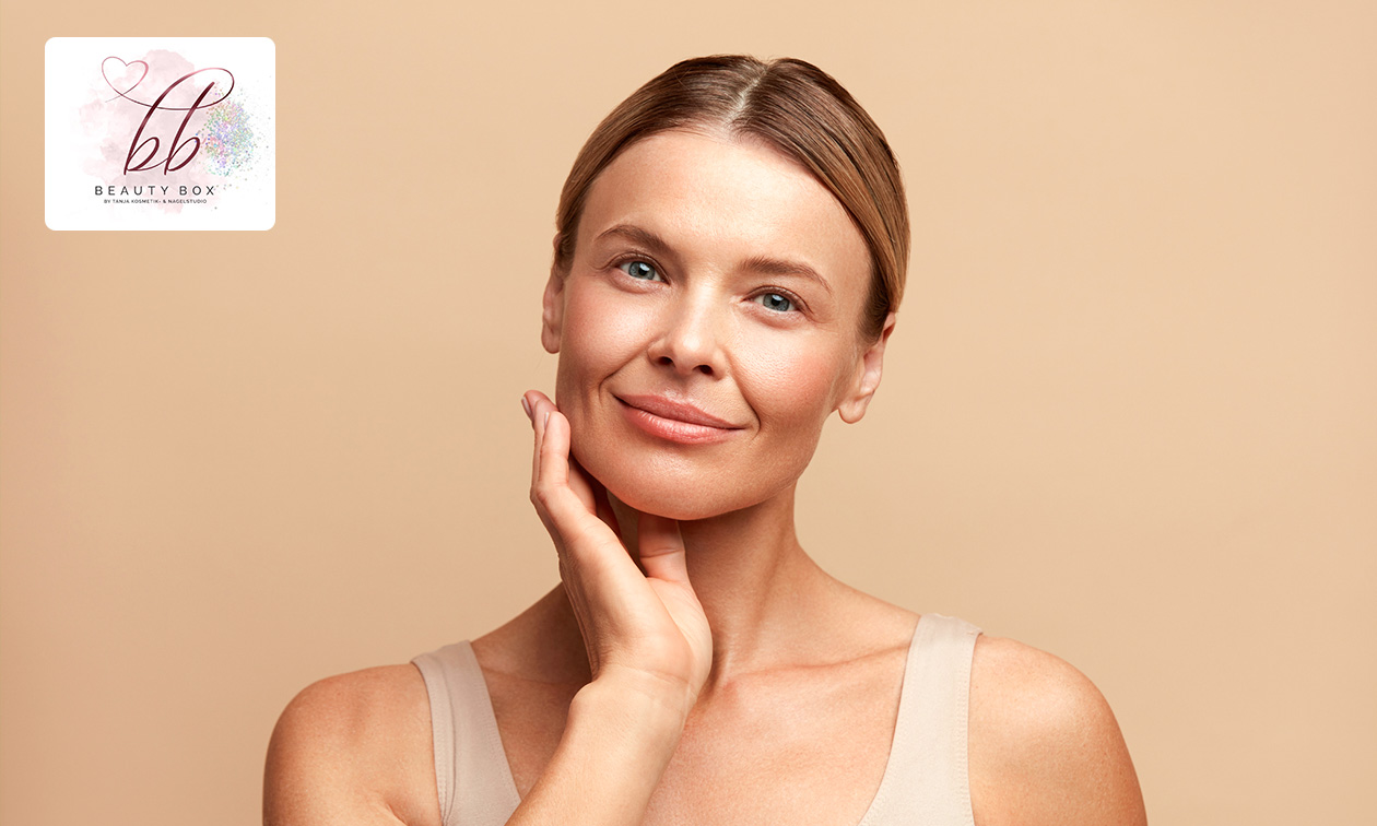 Klassische Gesichtsreinigung oder Plasma Pen-Gesichtsbehandlung (60 Minuten)