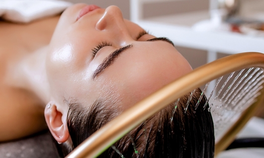 Japanese head spa (60 of 90 min) + evt. brushing of gelaatsverzorging
