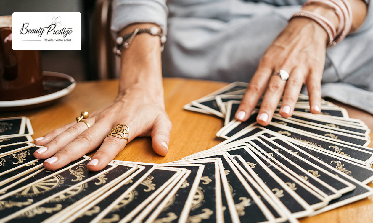Tirage de tarot (30 min) sur amour, santé et finance en ligne Tirage de tarot (30 min) sur amour, santé et finance en ligne