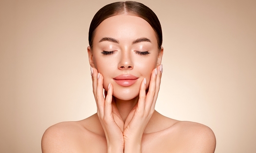HIFU-faceliftbehandeling met 25D-therapie voor gelaat + evt. hals en decolleté