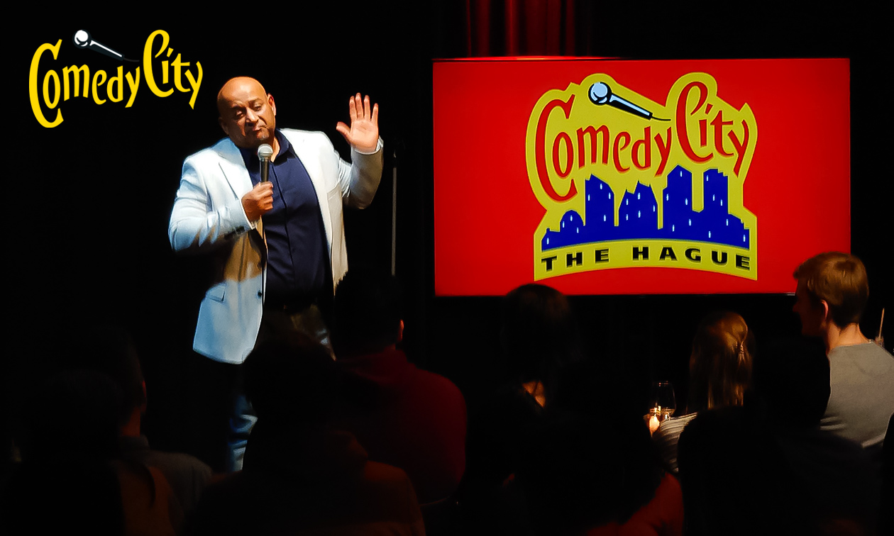 Entree voor ComedyCity in hartje Den Haag of Arnhem