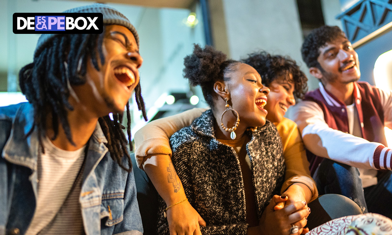 Digitale muziekbingo + 20 bingokaarten, speluitleg, playlist + meer