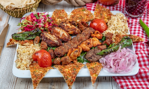 3- of 4-gangenlunch of -diner à la carte bij Şehzade Restaurant