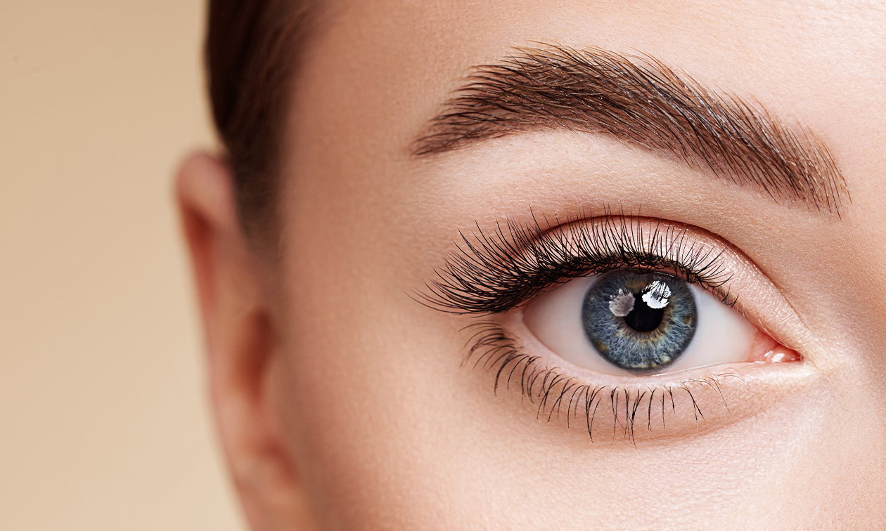Wimperlift of wenkbrauwlfit + verven Wimperlift of wenkbrauwlfit + verven