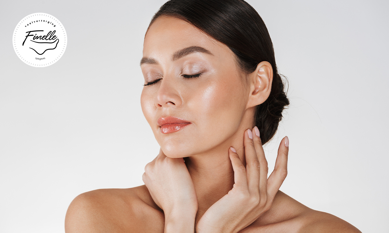 HIFU facelift-behandeling naar keuze (15 min) of gezichtsbehandeling (75 min) HIFU facelift-behandeling naar keuze (15 min) of gezichtsbehandeling (75 min)