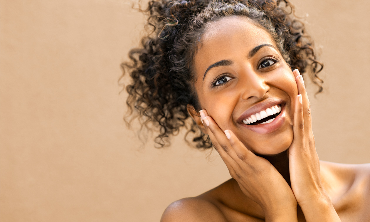 Tandenbleek-, wenkbrauw- of Hydramax haarverzorgingsbehandeling