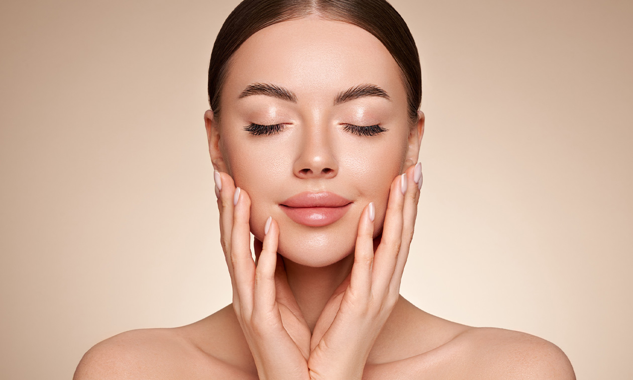 Gezichtsbehandeling naar keuze + evt. manicurebehandeling (75 min) in Brussel