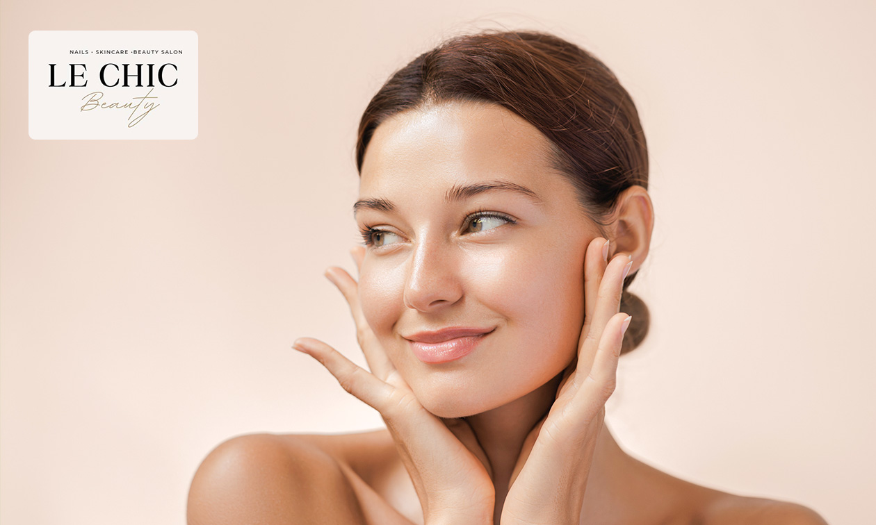 Basis of luxe dermaplaning of gelaatsbehandeling (60 min)