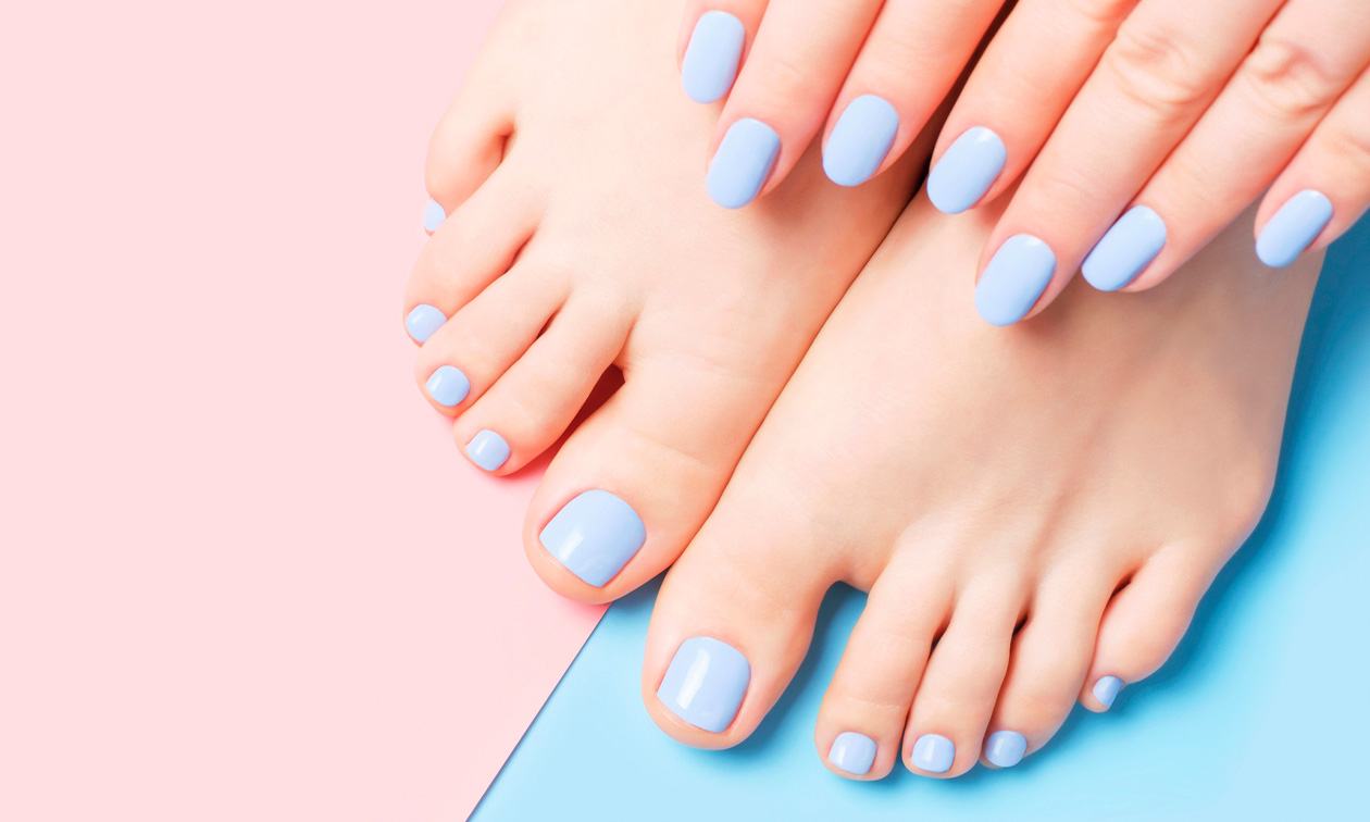 Manicure- of pedicurebehandeling naar keuze en/of gellak (30 tot 60 min)