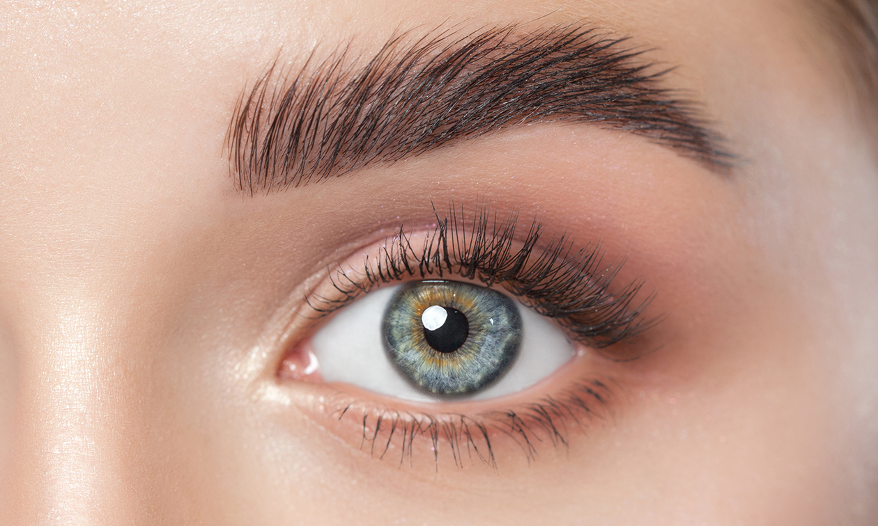 Wimperextensions of brow lamination naar keuze