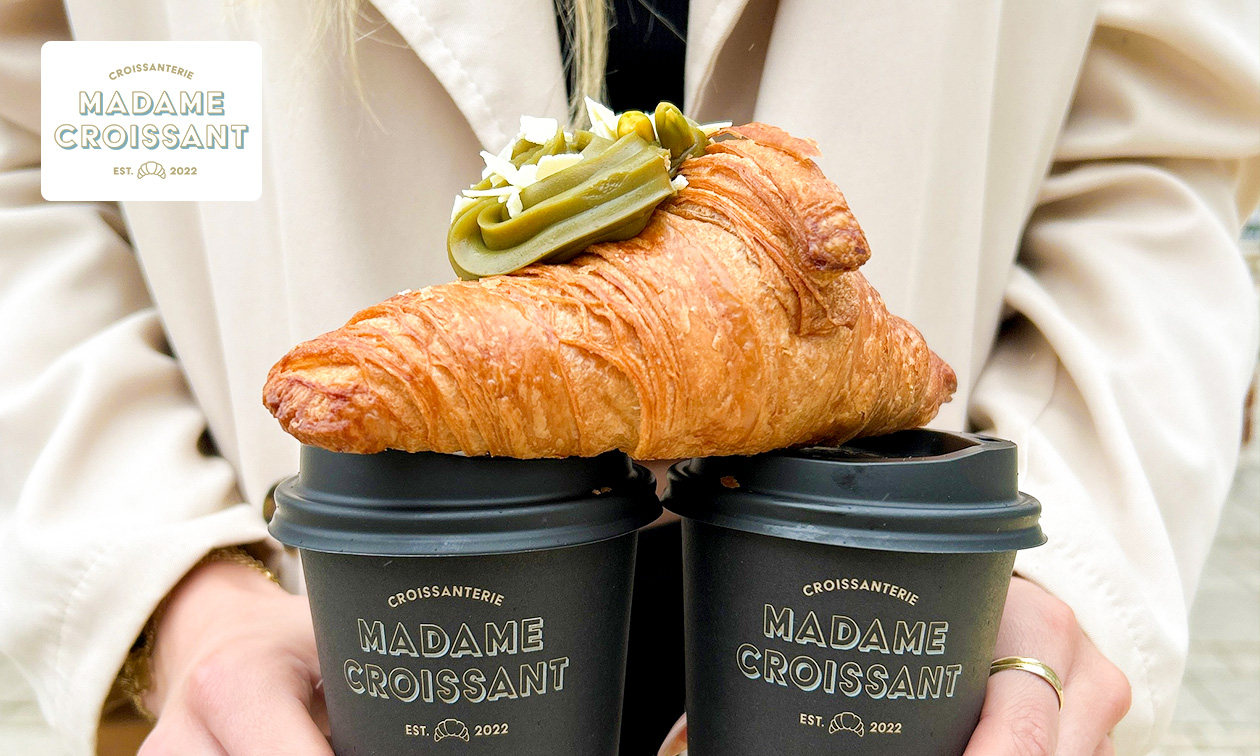 5er- oder 10er-Stempelkarte für ein Croissant oder Matcha nach Wahl