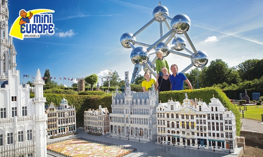 Entrée pour Mini-Europe au pied de l'Atomium