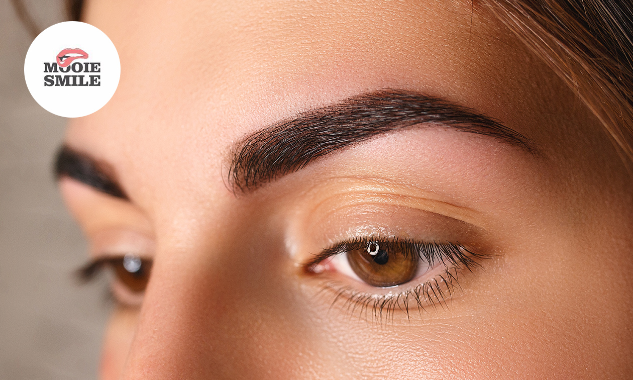 Wenkbrauwen epileren met touw + evt. verven