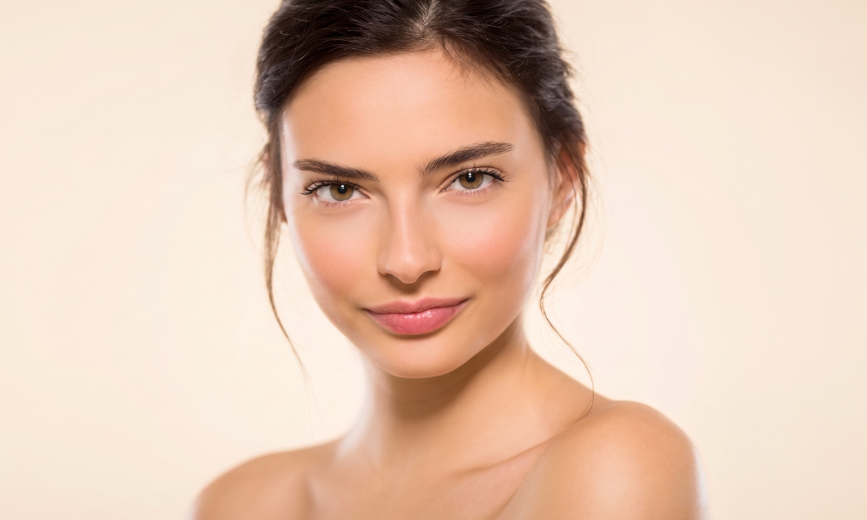 Soin du visage + décolleté + massage du visage (60 min) près de Dinant