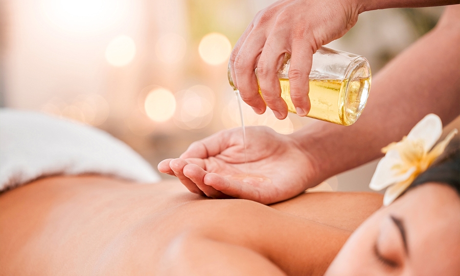 Wellness-Ölmassage (30, 45 oder 60 Minuten) oder Hot-Stone-Massage (60 Minuten) in Duisburg