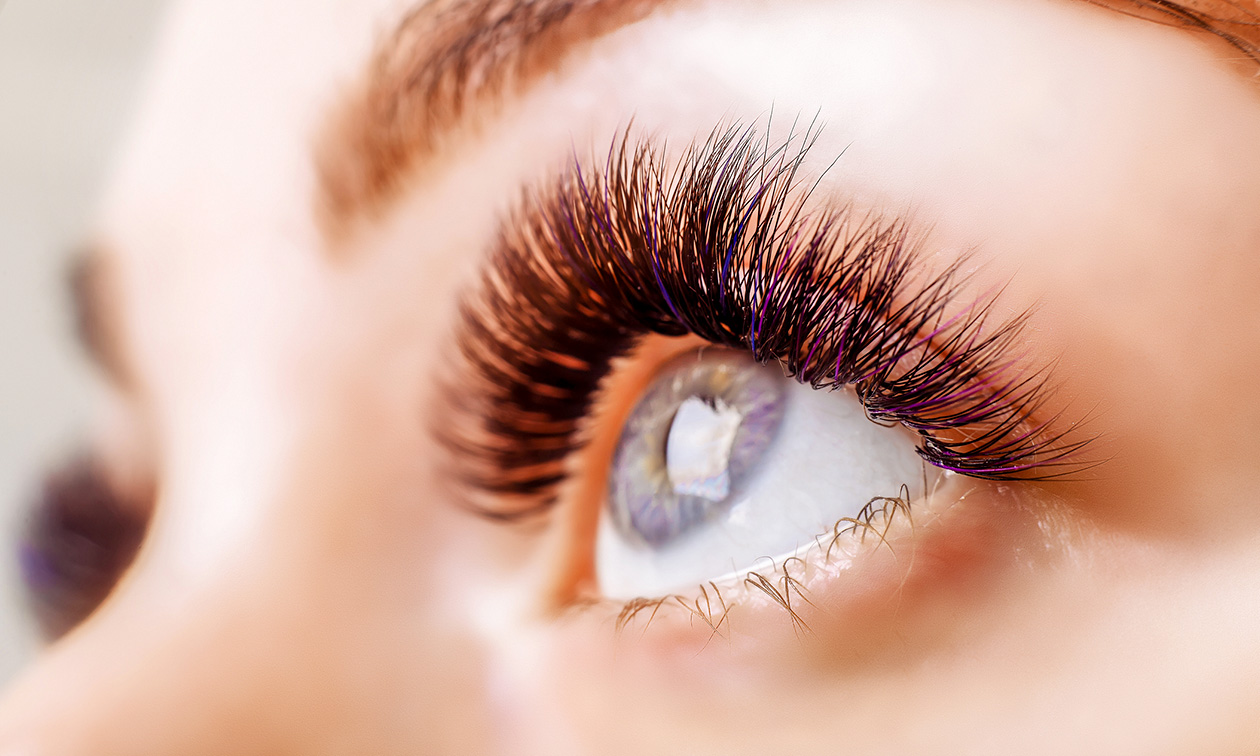 Wimpernverlängerung nach Wahl in Köln