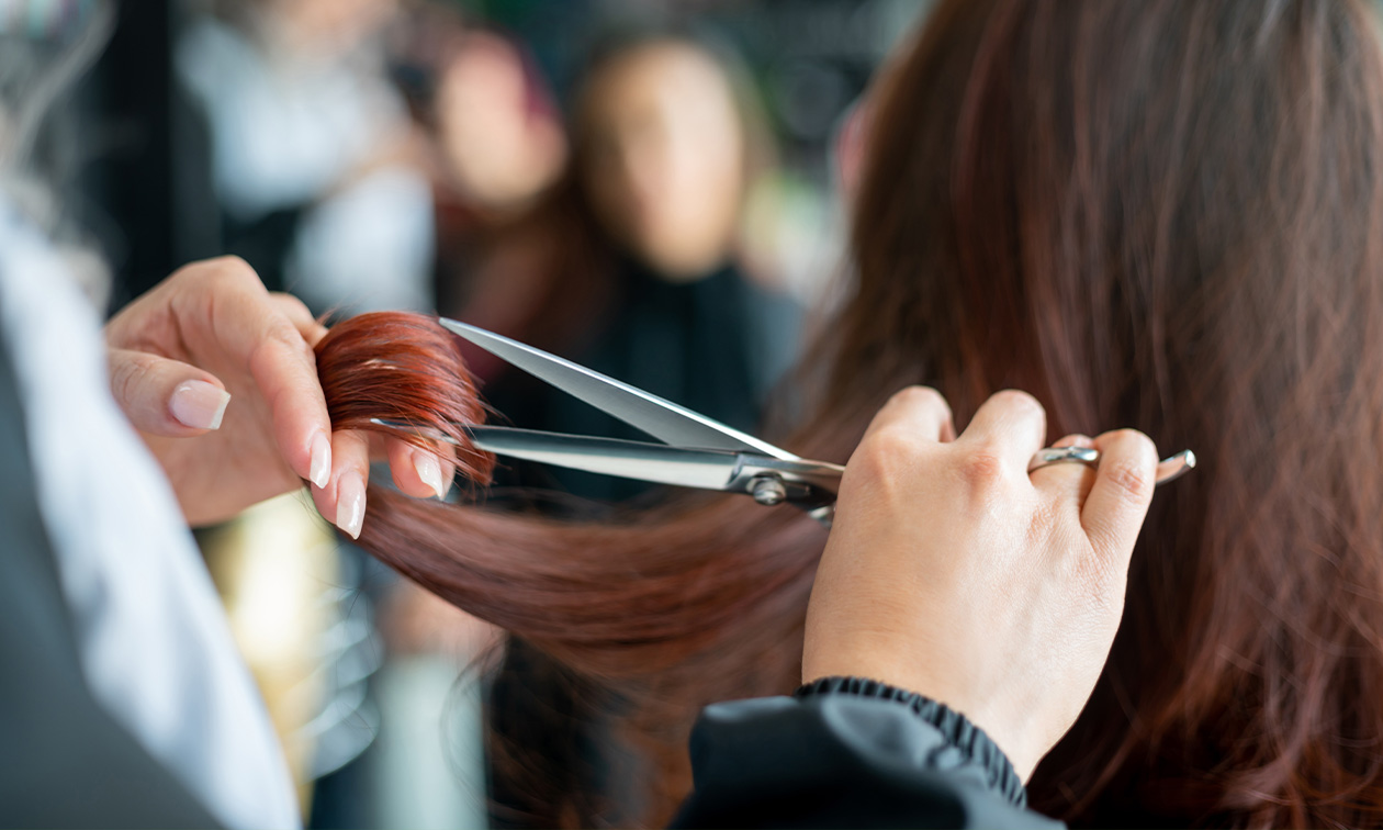 Klip og farve hos Ullas Frisør Salon Klip og farve hos Ullas Frisør Salon