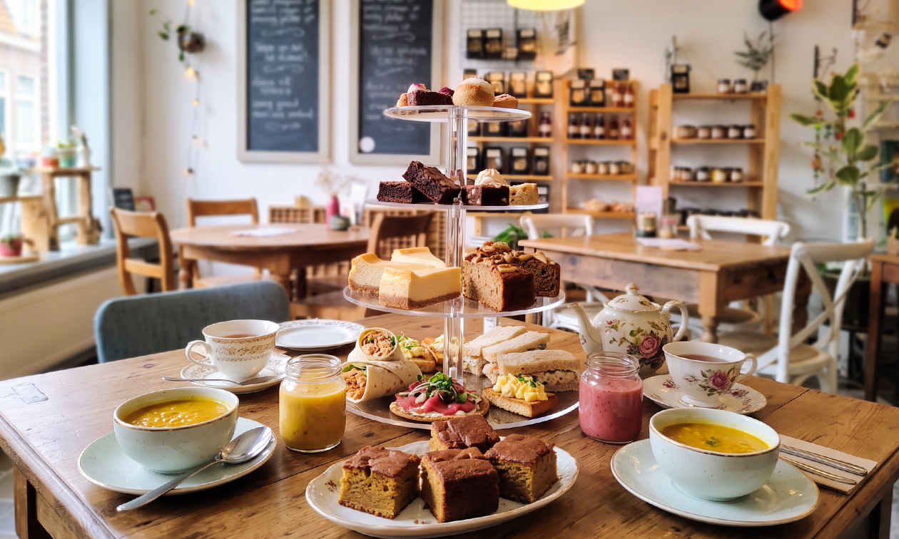 High tea (2 uur) + onbeperkt thee + evt. glas bubbels in hartje Schoonhoven