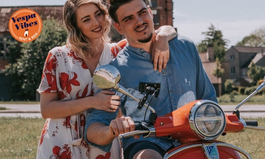 Huur Vespa-scooter (8 uur) incl. benzine