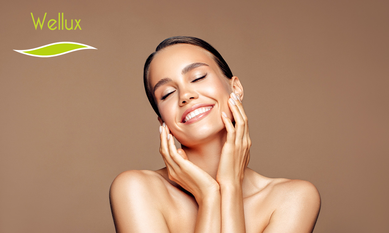 Luxe gelaatsbehandeling (60 min) of wenkbrauw- of wimperbehandeling